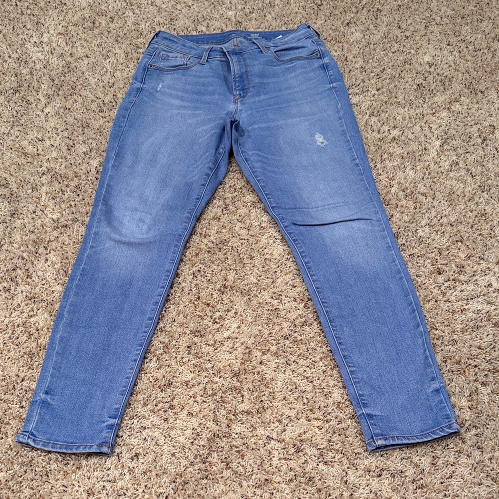 Old Navy Women's High Rise Light Blue Jeans
